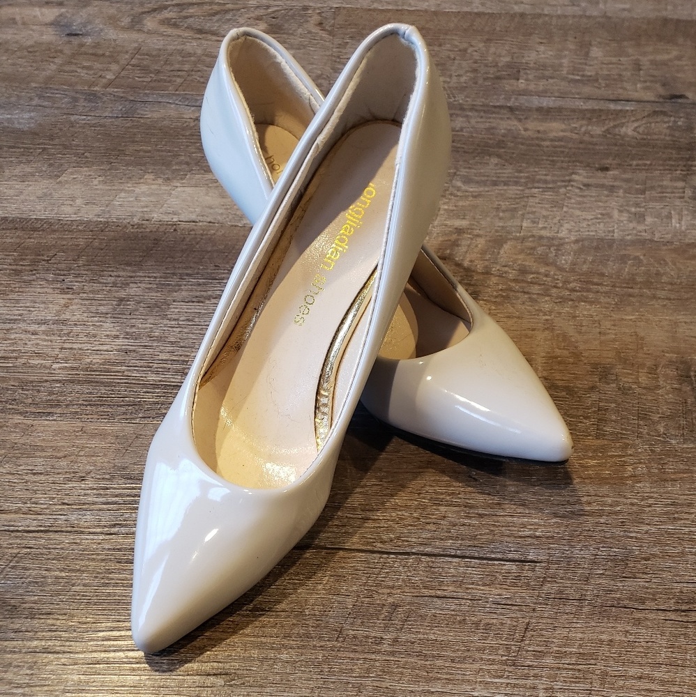Light Grey Pumps